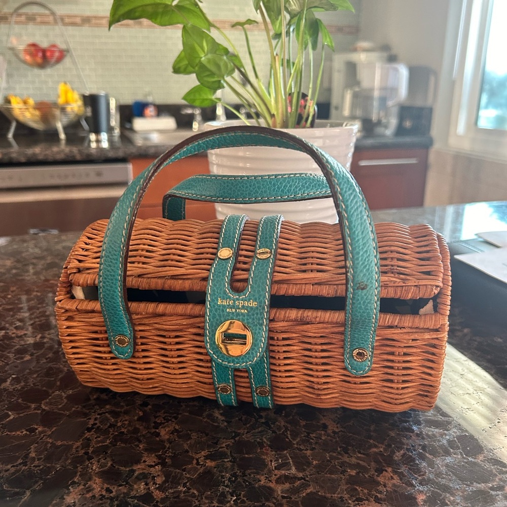 Kate Spade Vintage Wicker & Turquoise Leather Tote W/Turn Lock Closure.